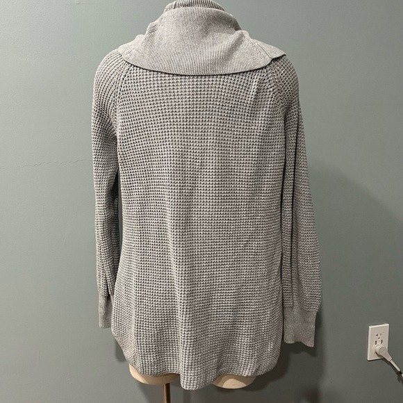 Michael Michael Kors Light Grey Chunky Waffle Knit Cowl Neck Sweater Size Small - Picture 6 of 9